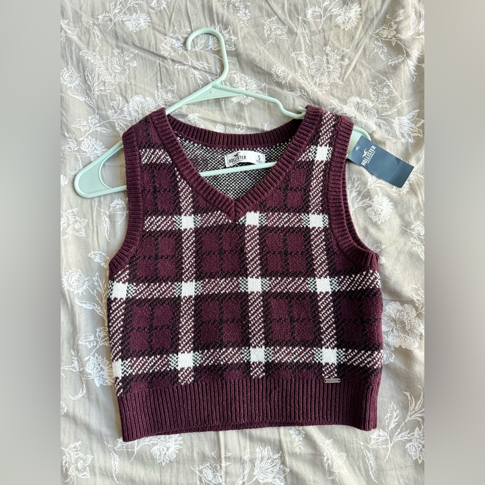 Hollister Mini Vest